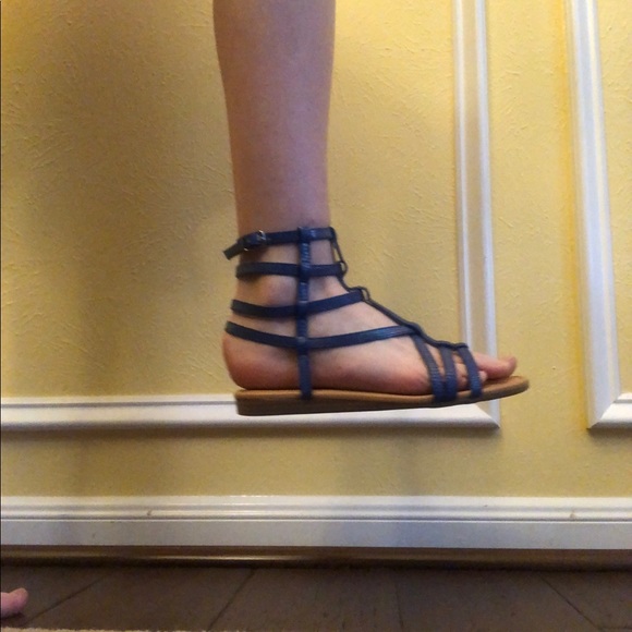 Jessica Simpson gladiator sandals 👡!! - Picture 3 of 7